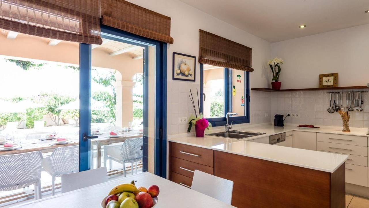 Villa Etruria close to Playa d'en Bossa San José Esterno foto